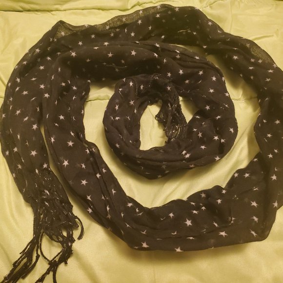 Light scarf - Picture 2 of 2